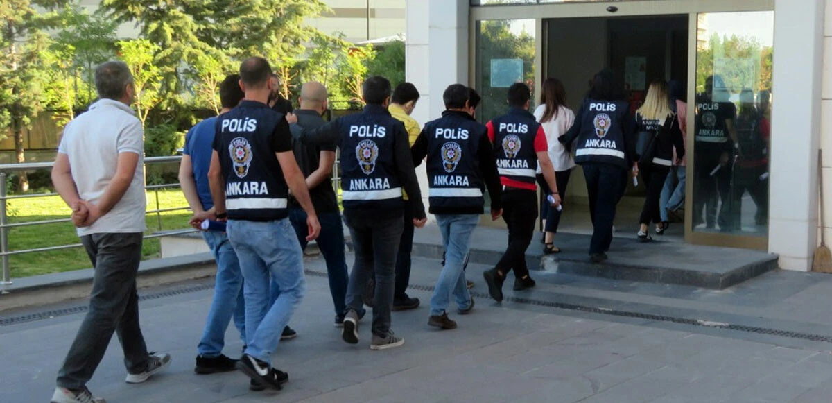 Ankara merkezli 12 ilde FETÖ operasyonu: 30 şüpheli hakkında gözaltı kararı
