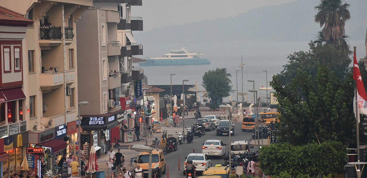 Yeşil vatan savunmasında 4. gün: Ciğerlerimizi yakan cani tutuklandı, yangında soğutma işlemi başladı (Marmaris’te orman yangınında son durum)