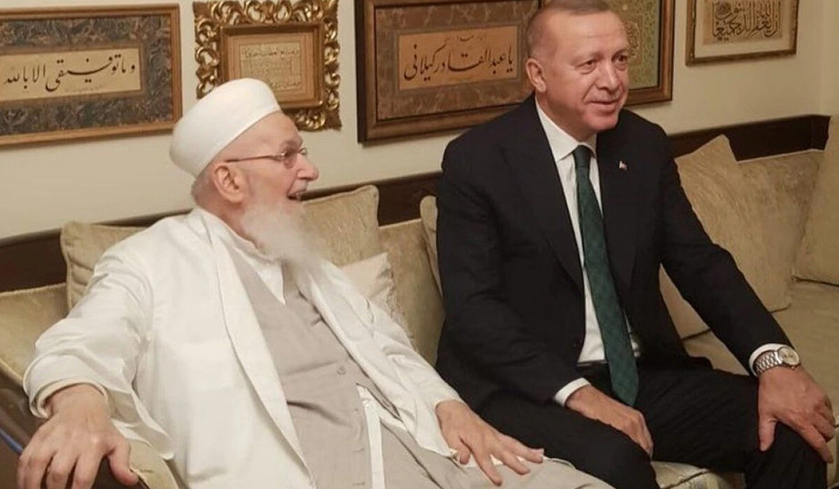 İsmailağa Cemaati yeni lideri Hasan Kılıç kimdir? Mahmut Ustaosmanoğlu Hocaefendi'nin vekil bıraktığı Hasan Kılıç Hocaefendi kaç yaşında, nereli?