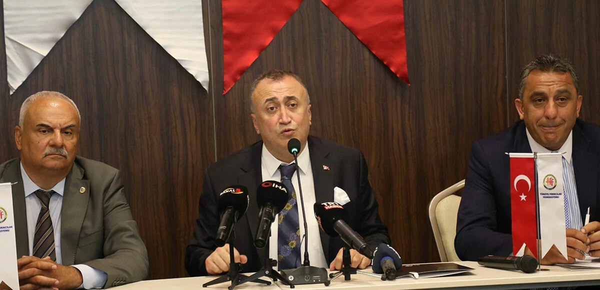 Ekmek fiyatında yeni gelişme: Federasyon gün vererek duyurdu! Zam son buluyor