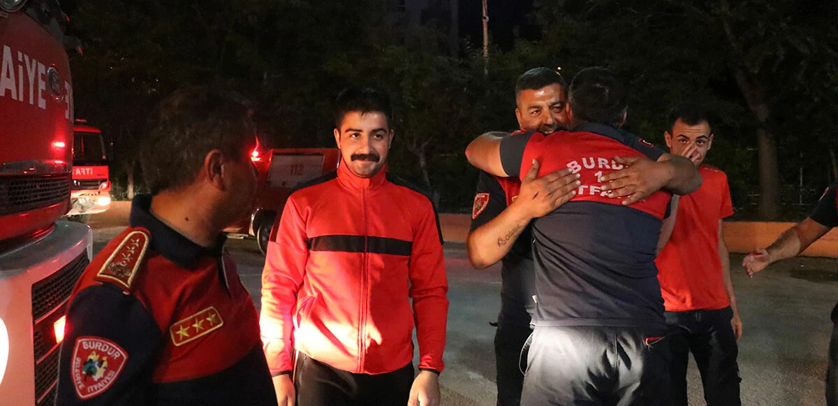 Yeşil vatan savunucuları mesai arkadaşları tarafından konfetiler ile karşılandı!