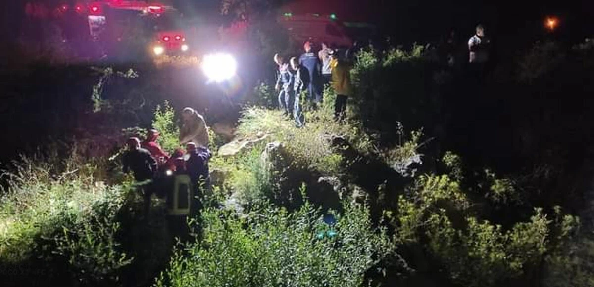 Kayıp yaşlı adam devrilen traktörün altında ölü bulundu