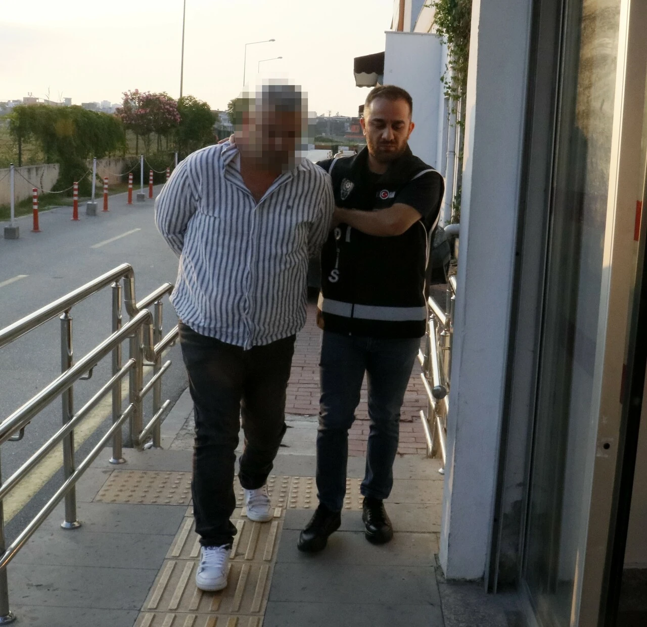 Organize suç örgütlerine yönelik 24 ilde "Tümör" operasyonu! 284 şüpheli hakkında gözaltı kararı