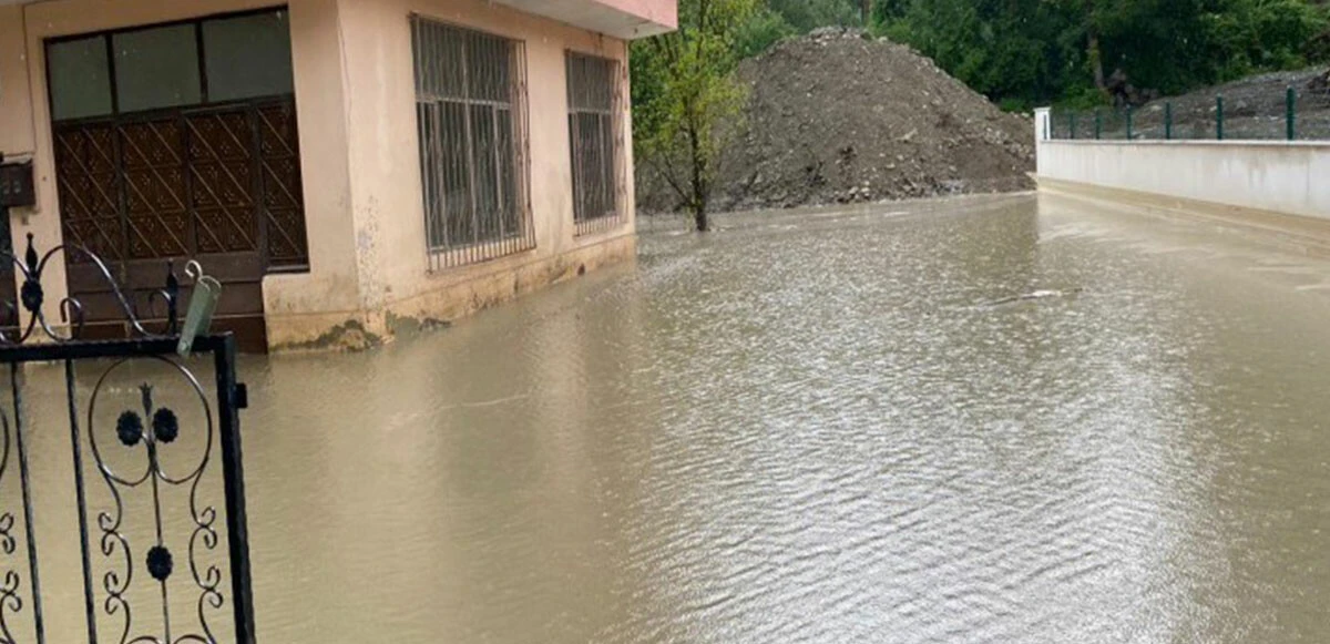 Selin bilançosu ağır oldu! 13 bina yıkıldı, 11 bina ağır hasar aldı