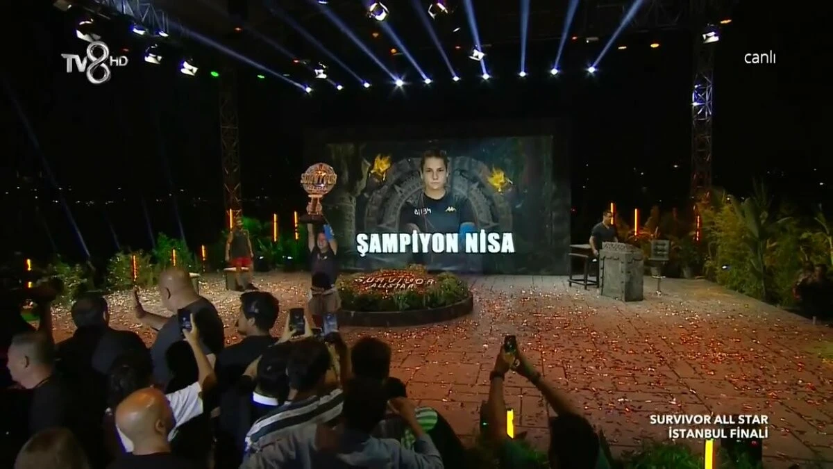 Acun Ilıcalı <a href=