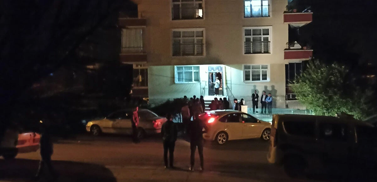 Ankara'da öfkeli koca kayınpederini kalbinden bıçaklayarak öldürüp, eşini yaraladı