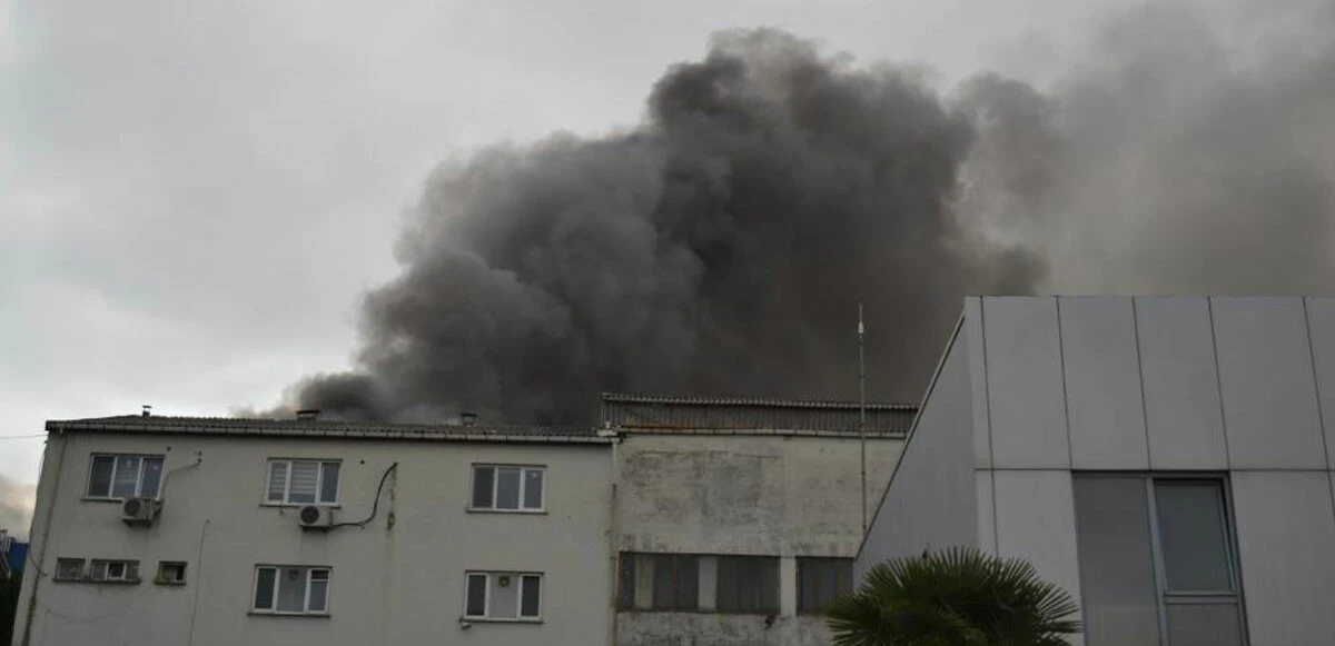 Kocaeli'de fabrika yangını