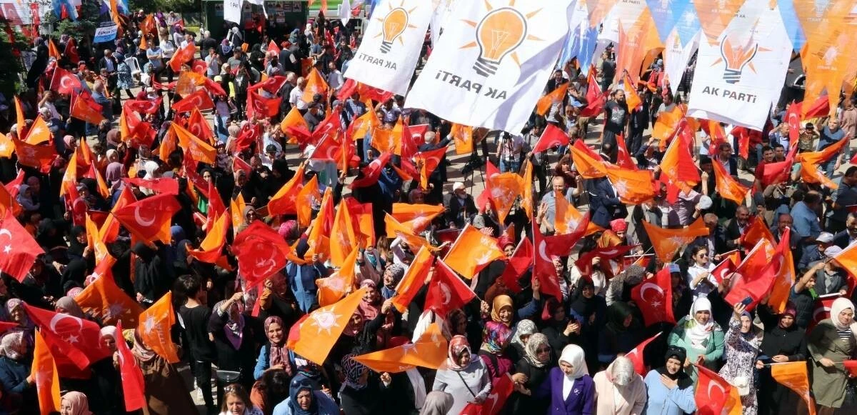 Akbaşoğlu'ndan, seçimin kazanıldığı Dodurga'da net mesaj: 2023 seçimlerinin işaret fişeğini dünyaya ilan etti