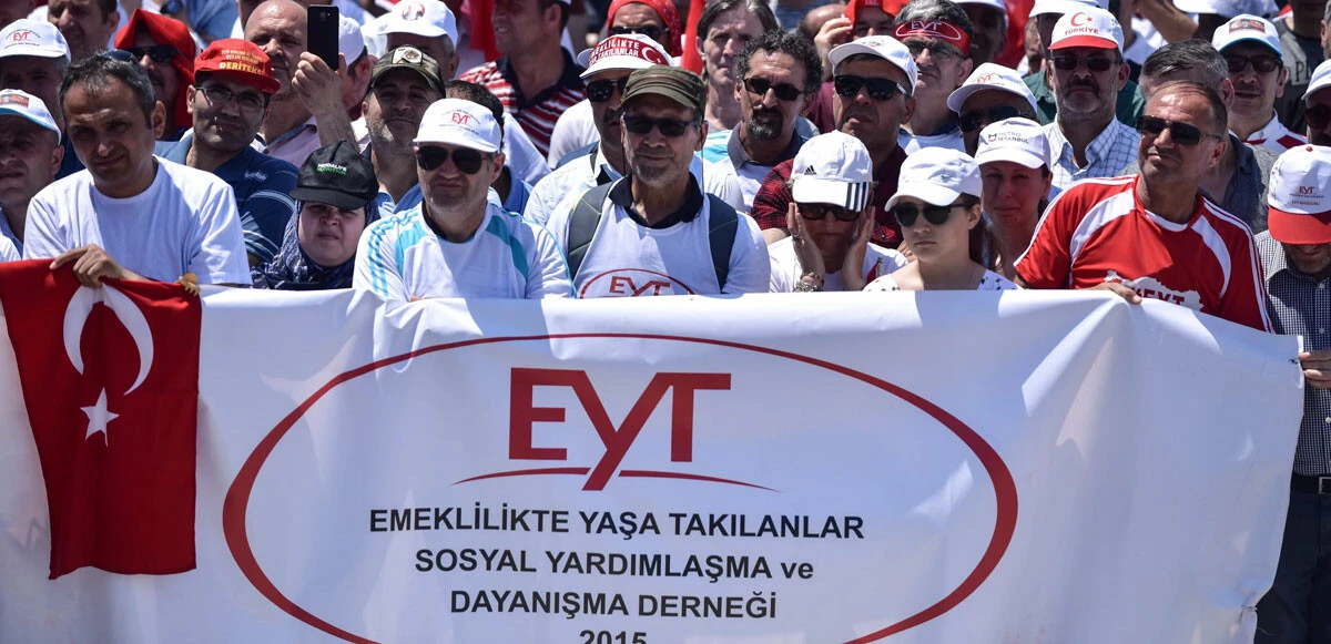 Sözleşmeli personele müjde: Tarih belli oldu, kadro geliyor