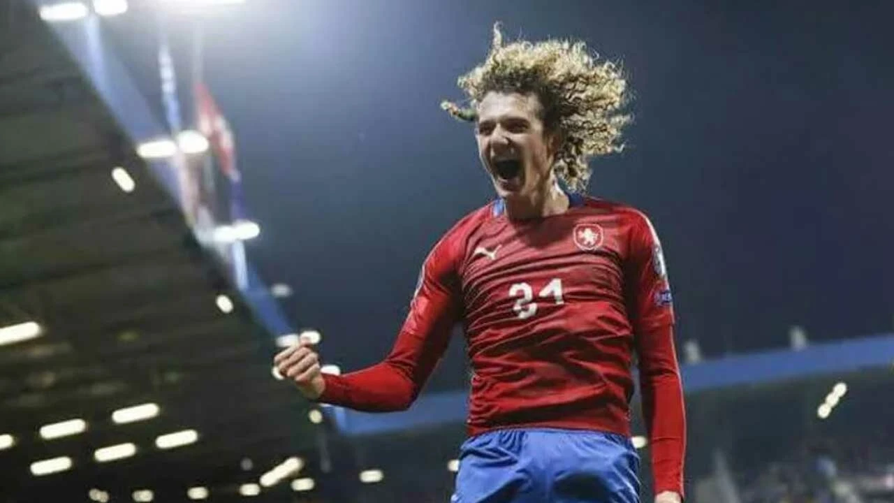 Fenerbahçe'ye 'Kral' orta saha!