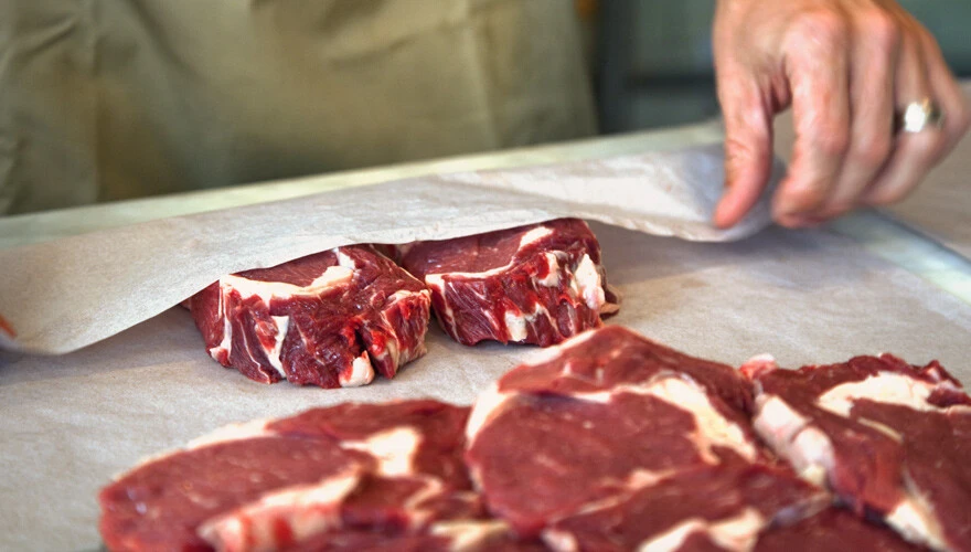 Kurban eti dolapta kaç gün bekler? Dolapta bekleyen kurban eti bozulur mu, kaç gün saklanır?