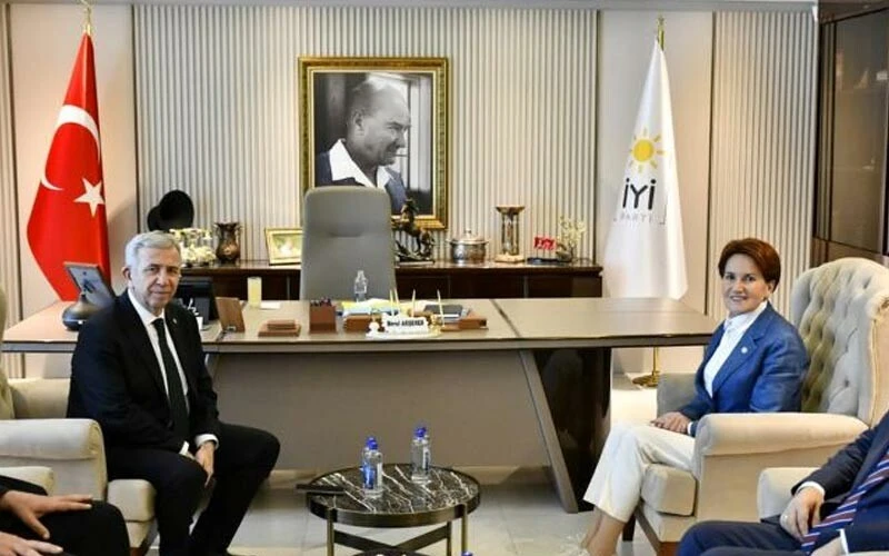 Meral Akşener, adı Cumhurbaşkanı adaylığı için geçen politikacıyı ağırladı