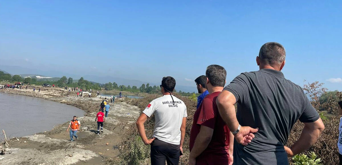 Düzce’deki selde kaybolan kepçe operatörünün cesedi bulundu