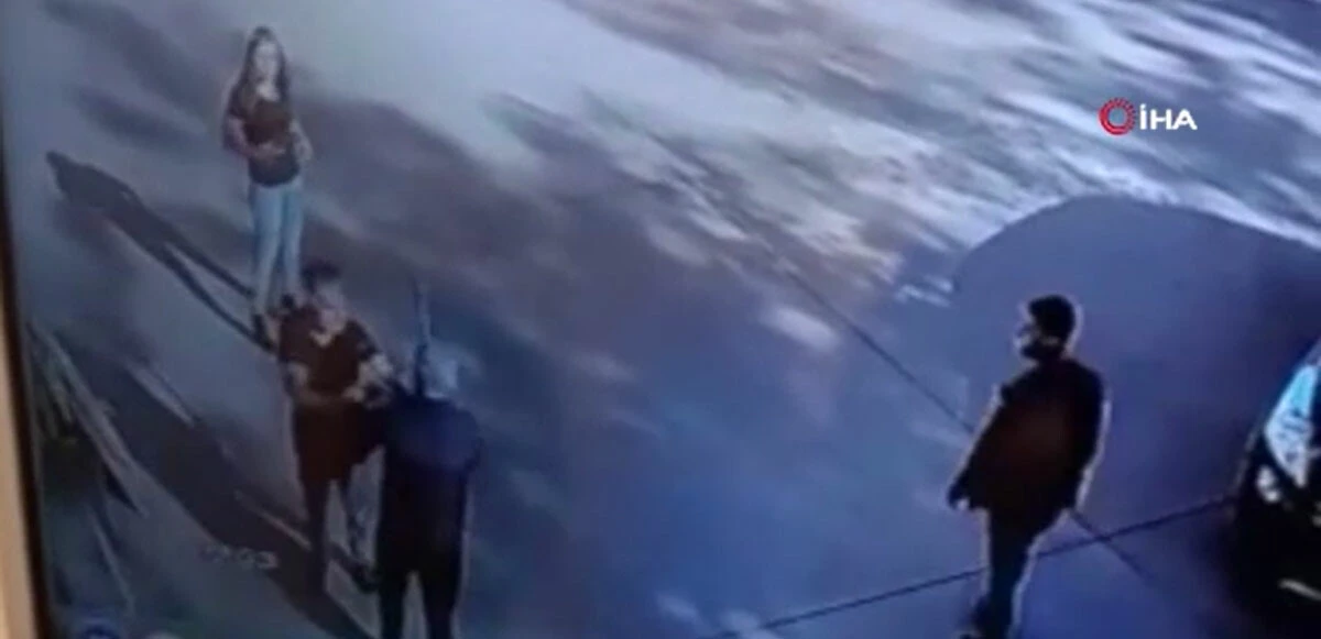 Avukat anne ve kızı iki ayrı yerde kaçırıldı