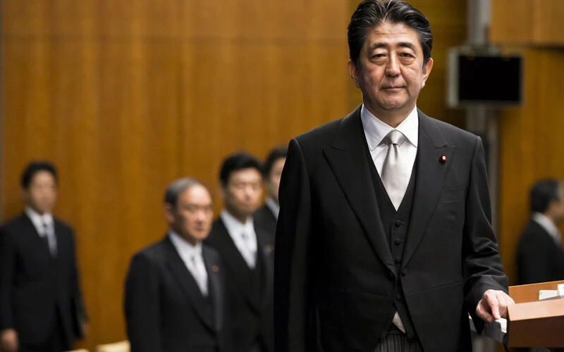 Shinzo Abe vurulma anı: Japonya eski Başbakanı Shinzo Abe kimdir, neden vuruldu, öldü mü? İşte ilk görüntüler...