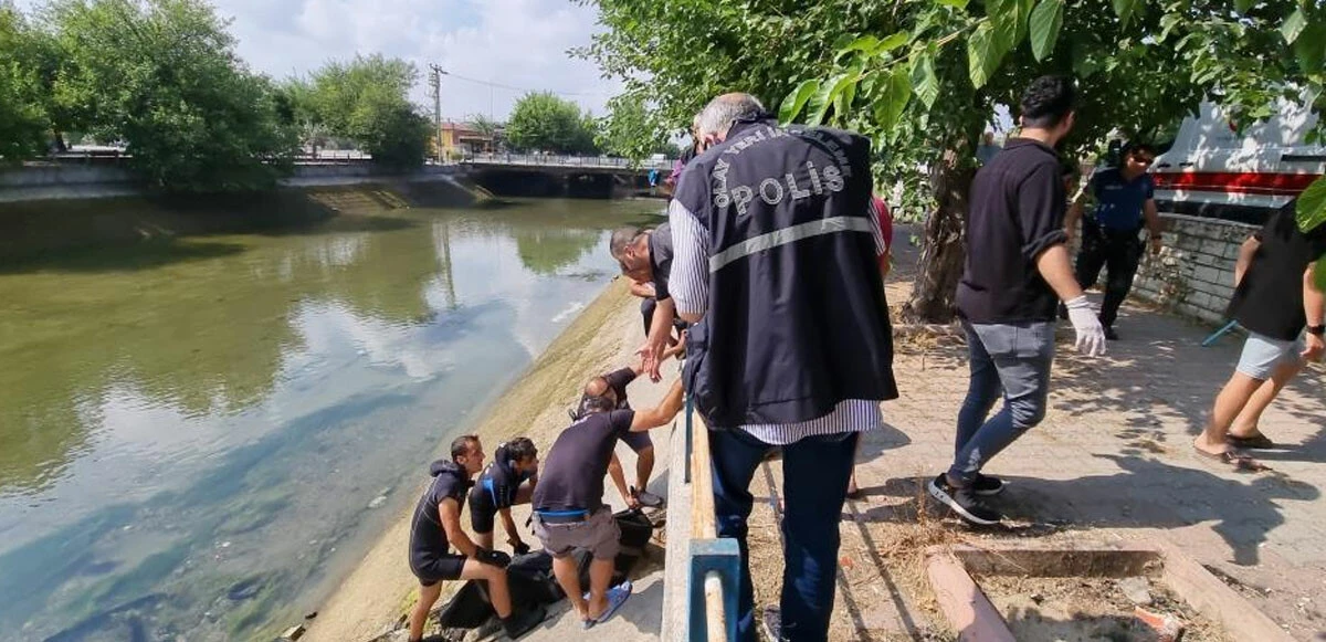 En acı bayram: Yeğenini kurtarmak için girdiği kanaldan cesedi çıkarıldı