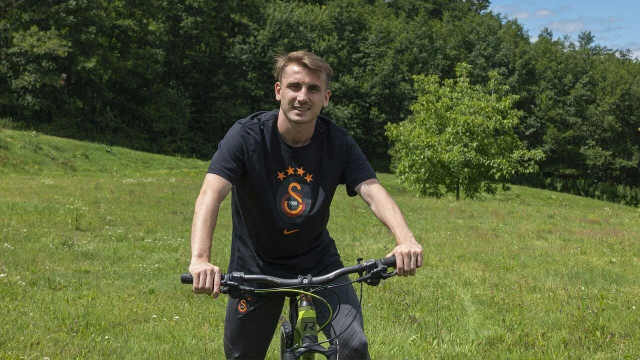 Kerem Aktürkoğlu: Galatasaray'da liderliğe hazırım