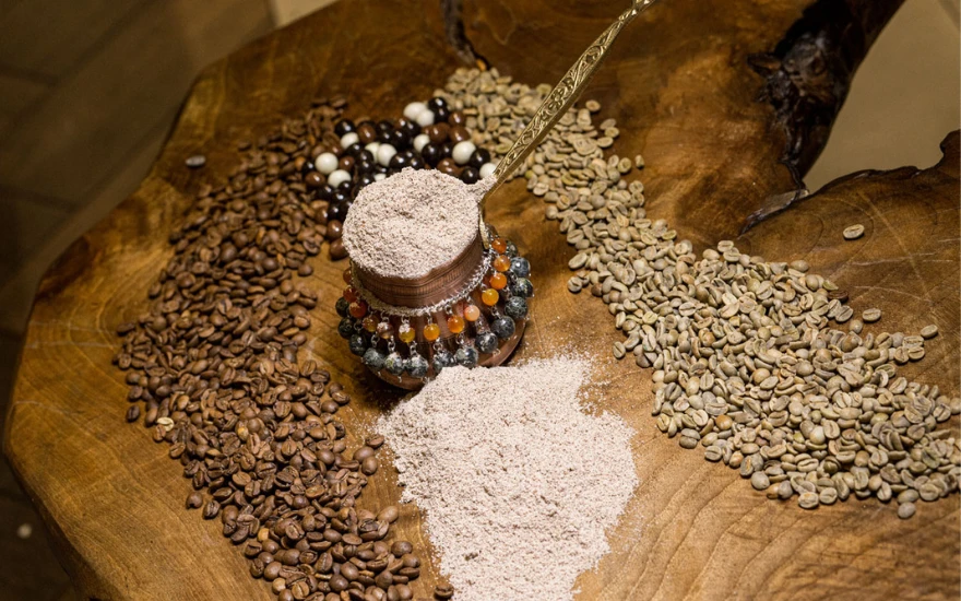 Günde iki kere tüketerek ağız kokusundan kurtulun! Mideyi çalıştıran, hazmı kolaylaştıran içecek!