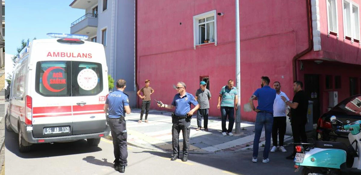 ‘Dükkanımdan para çaldı’ dedi, çalışanını sokak ortasında hastanelik etti