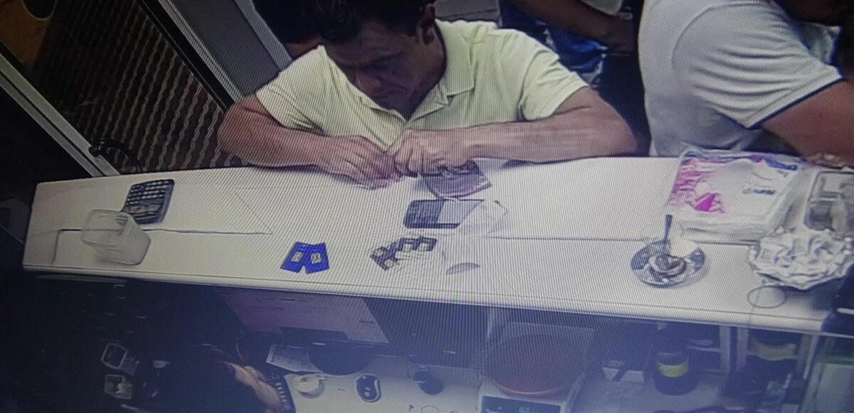 Döviz bürosunda ‘dolar’ hatası! 30 bin lira buhar oldu