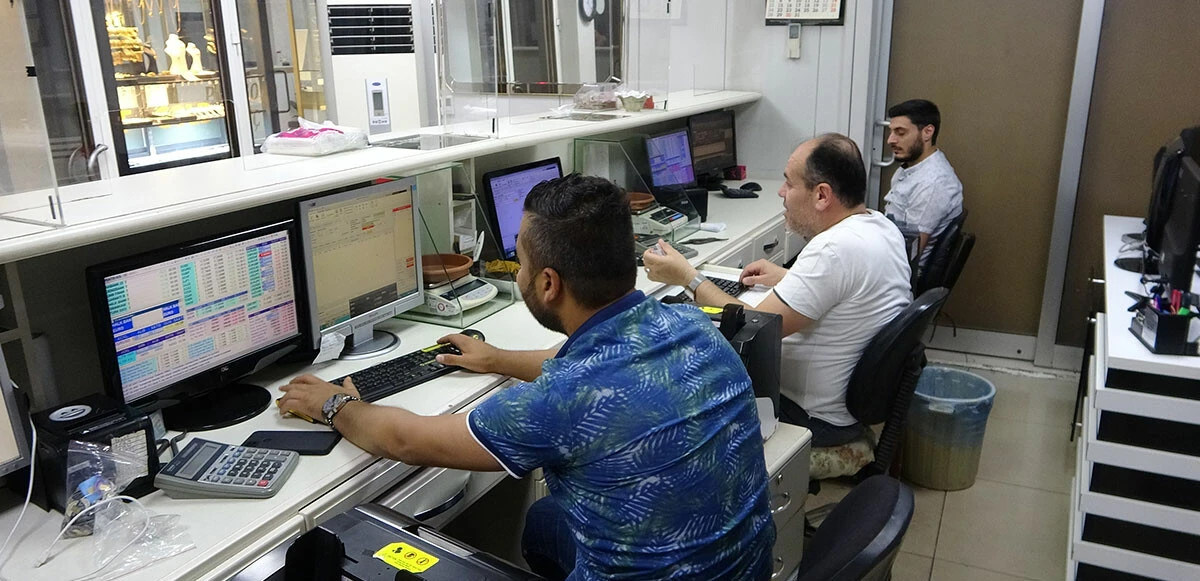 Döviz bürosunda ‘dolar’ hatası! 30 bin lira buhar oldu