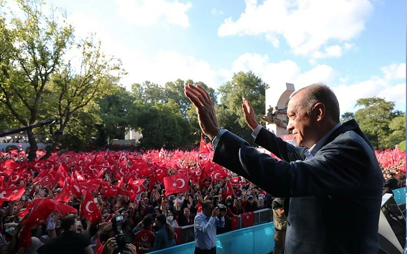 Cumhurbaşkanı Erdoğan'dan 15 Temmuz mesajı: Milletimiz destan yazdı, sinsi oyun yerle yeksan oldu