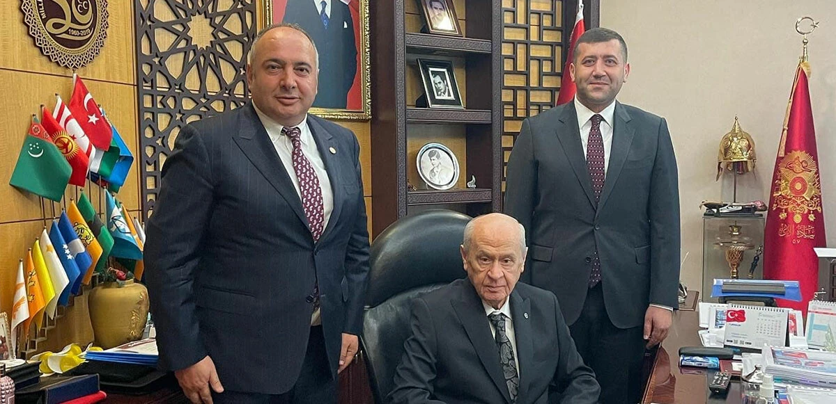Kayseri milletvekili Baki Ersoy MHP'ye tekrar üye oldu