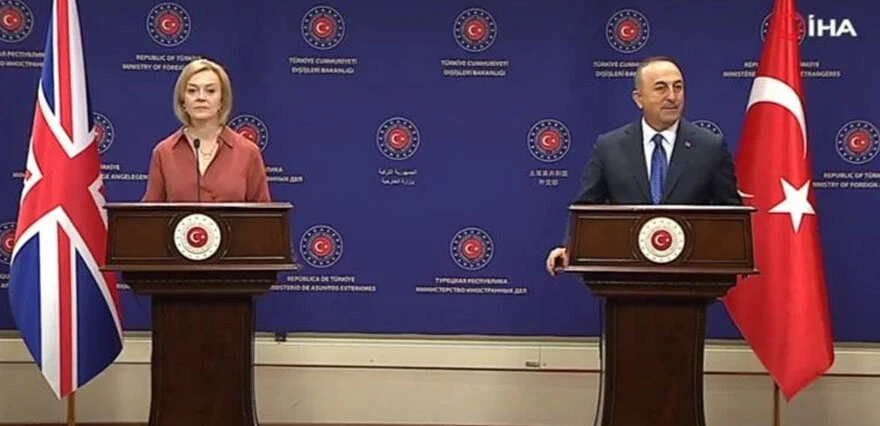 İngiltere'de başbakanlık için yarışan Liz Truss'tan skandal Türkiye planı: Ruanda gibi göçmen göndereceğiz