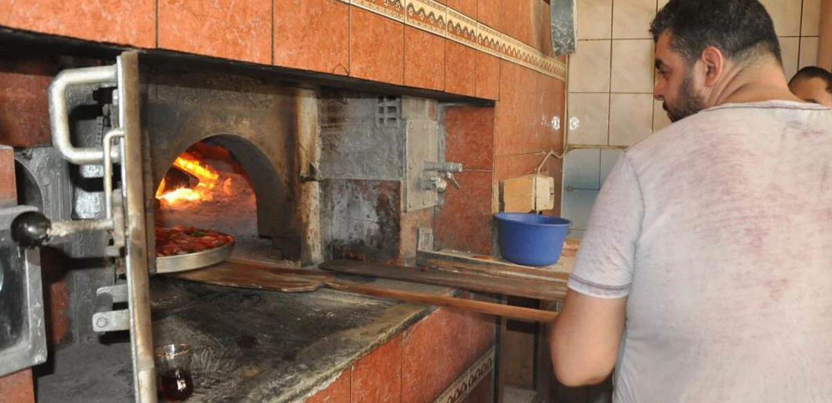 Mardin'de güneşe çıkan kavruluyor! Termometreler 50 dereceyi gösterdi