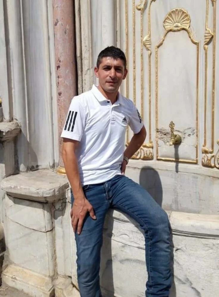 Bir kişi bıçakla katletti, mahkemeden beraatini istedi