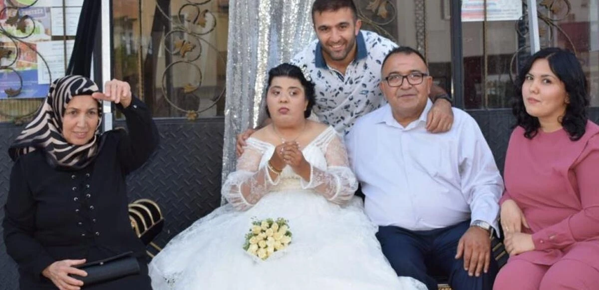 Fedakar babası ve bütün mahalleli seferber oldu! Yasemin'in hayali gerçek oldu, mutluluğu gözlerinden okundu