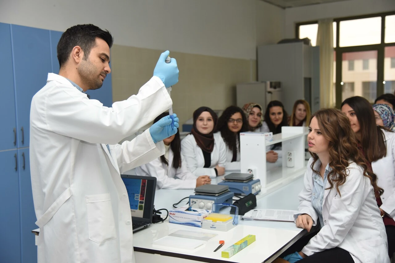 Eczacılık taban puanları neler?