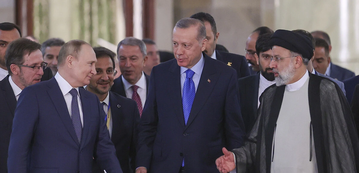 Cumhurbaşkanı Erdoğan'dan PKK'ya destek veren ABD'ye: Fırat'ın doğusundan çekilmeli