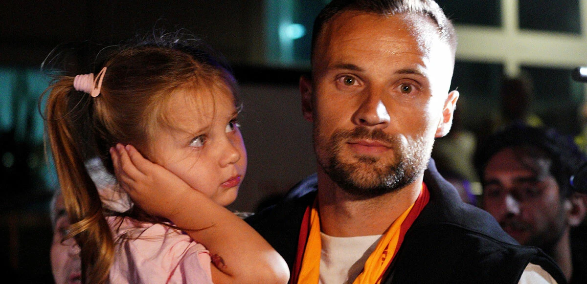 Galatasaray yeni golcüsü Seferovic’e kavuştu!