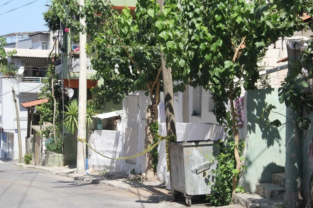 Pompalı tüfekle kızının evini bastı! ‘Yabancı bir adamla yaşıyor’ deyip torununu vurdu