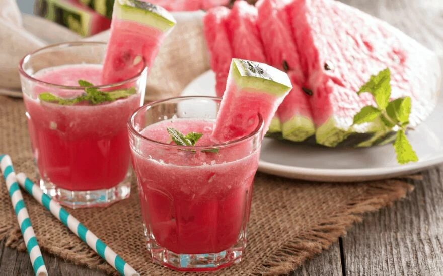 Karpuzu kimler, neden yiyemez? Kararında tüketin, kardiyolojik problemler yaşamayın!