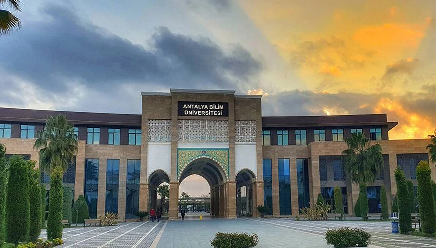 Özel Üniversite Fiyatları 2022-2023: Özel Üniversite Ücretleri Ne Kadar? Vakıf Üniversiteleri Fiyatları Ne Kadar Oldu?