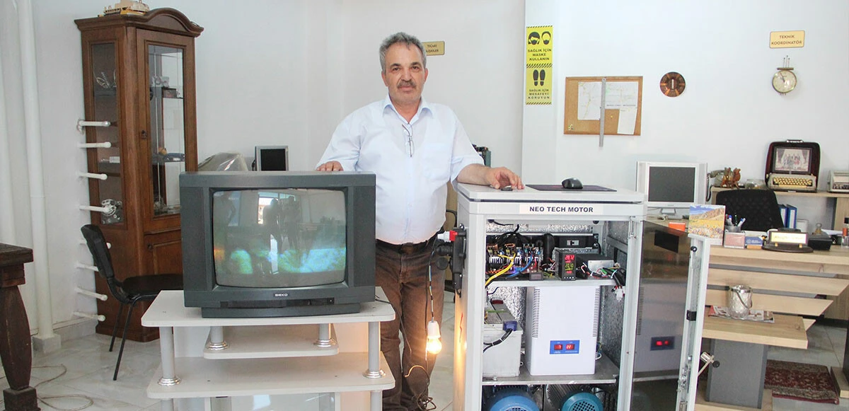 Yakıtsız çalışan jeneratör yaptı! 220 volt enerji ile birçok elektronik aleti saatlerce çalıştırıyor