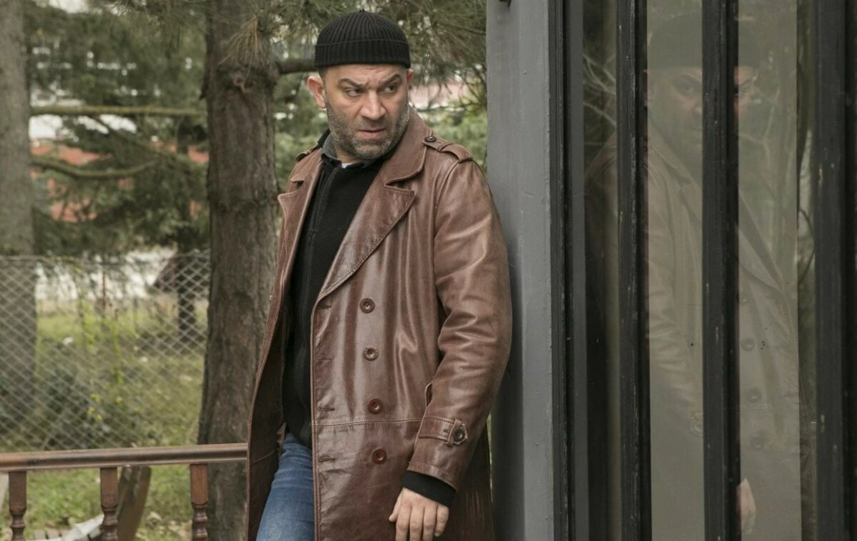 Arka Sokaklar izleyenlerini yıkacak haber! 16 yılın ardından diziyi bırakıyor