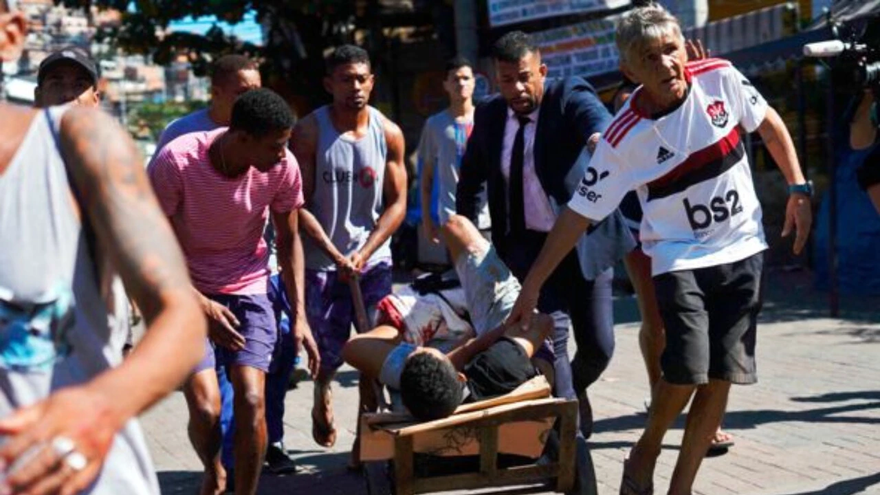 Favela'da çetelere kanlı operasyon: Çok sayıda kişi öldü