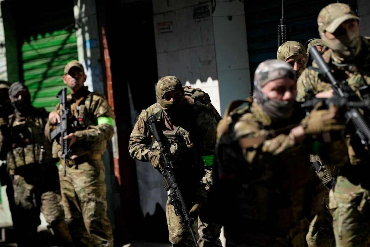 Favela'da çetelere kanlı operasyon: Çok sayıda kişi öldü