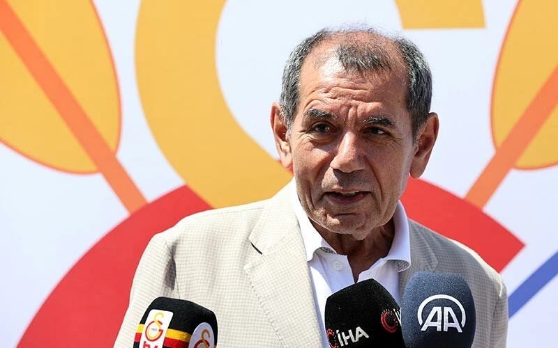 Dursun Özbek Galatasaray taraftarına söz verdi: Endişe etmeyin, en iyi takımı kuracağız