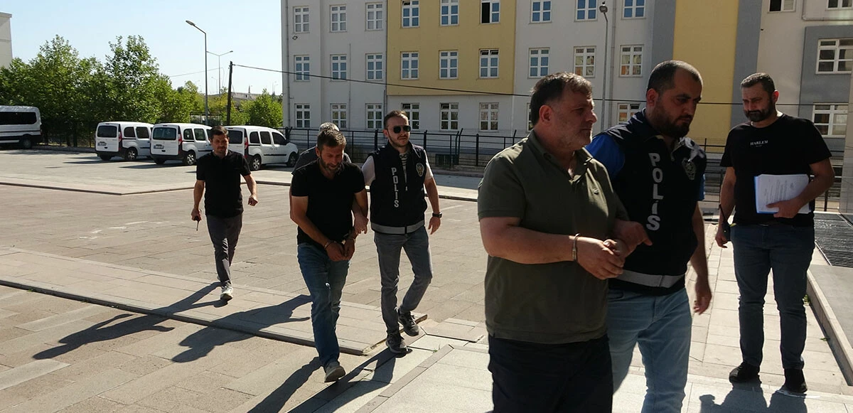 Böyle kardeş düşman başına! Arkadaşları ile plan yaptı ağabeyinin 150 bin Euro'sunu çaldı  