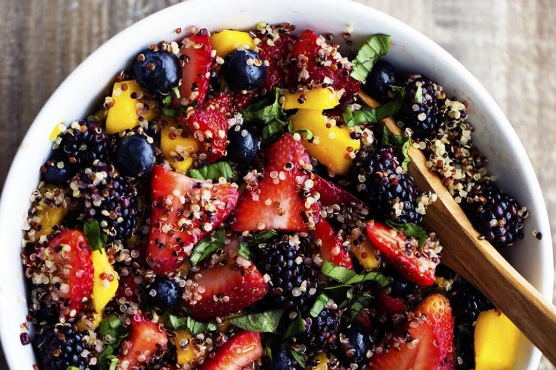 Üç gün yemek yetiyor, vücuttaki zehri atıyor: İşte en iyi detoks salataları