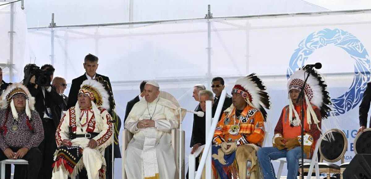 Papa Francis, Kanada'da yerlilerden özür diledi: Alçakgönüllülükle af diliyorum
