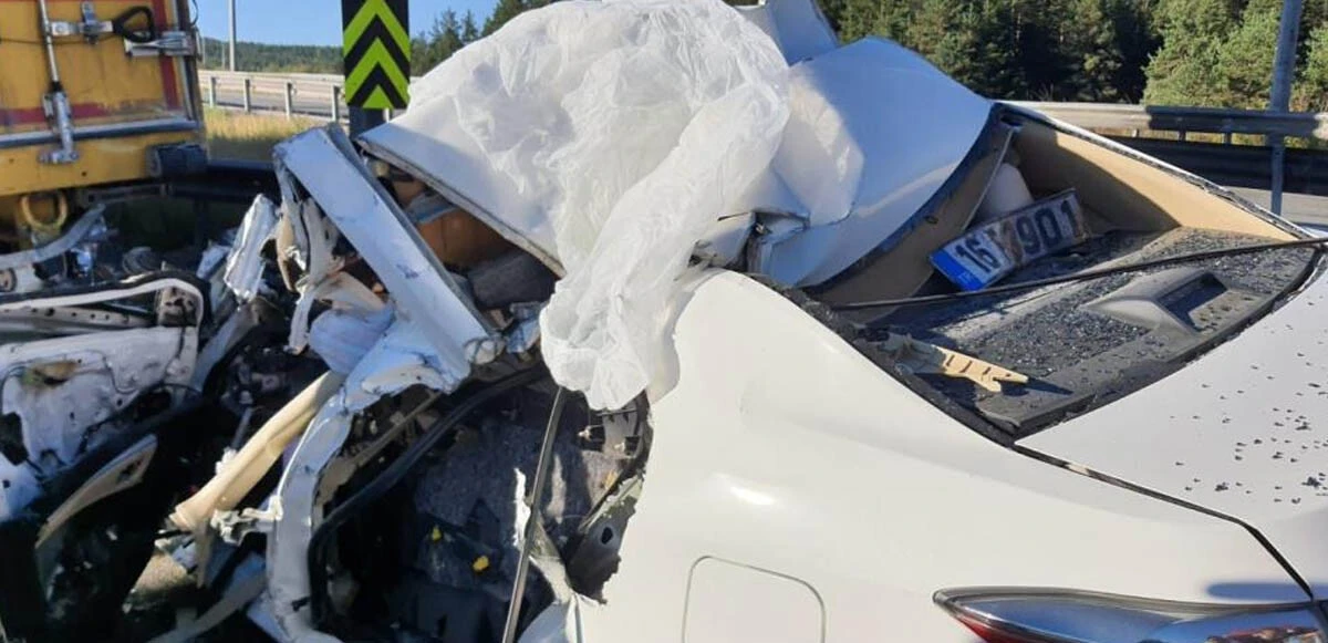 Minik Ahsen'e acı veda: Cenazede gözyaşları sel oldu