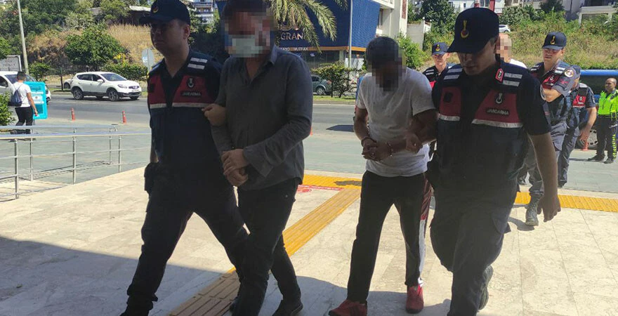 5 sahte MİT'çinin inanılmaz planı! Geldikleri karakolda yakayı ele verdiler