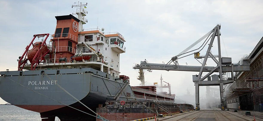 Ukrayna Devlet Başkanı Zelenski, Türk gemisinin önünde ‘tahıl koridoru' mesajı verdi: Biz hazırız, sinyal bekliyoruz