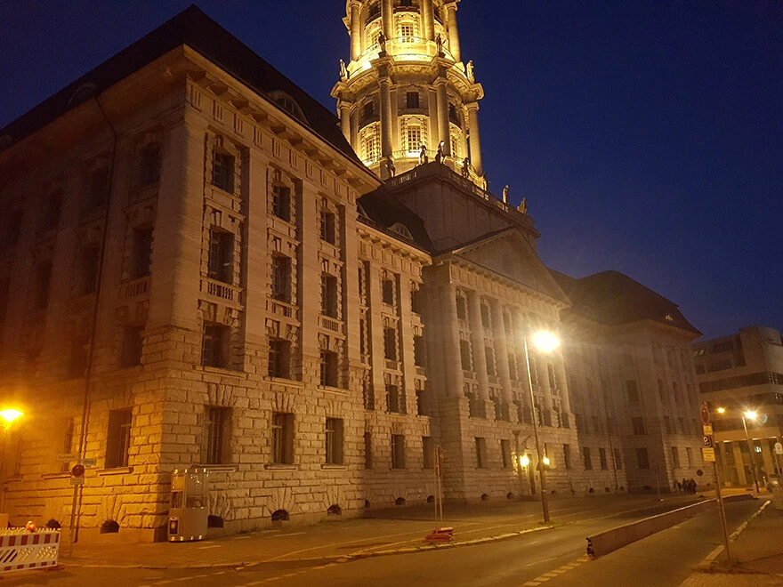 Avrupa’da Putin karanlığı: 200 sembol artık ışıklandırılmayacak