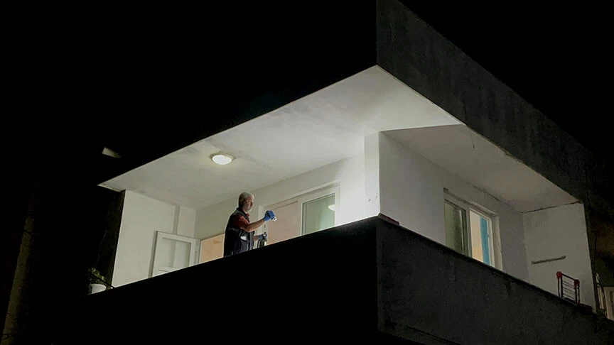 Genç kadın gece uykusunda bıçaklanarak öldürüldü! Babası feryat etti: Bir daha Melek'ler ölmesin